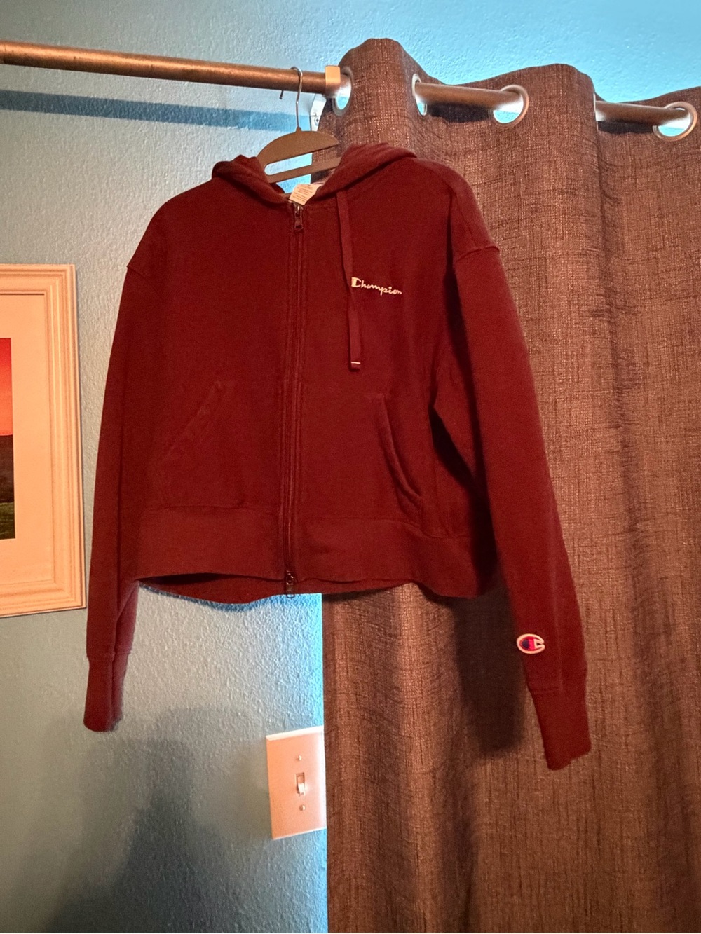 Champion Cropped Full-Zip Fleece Hoodie.